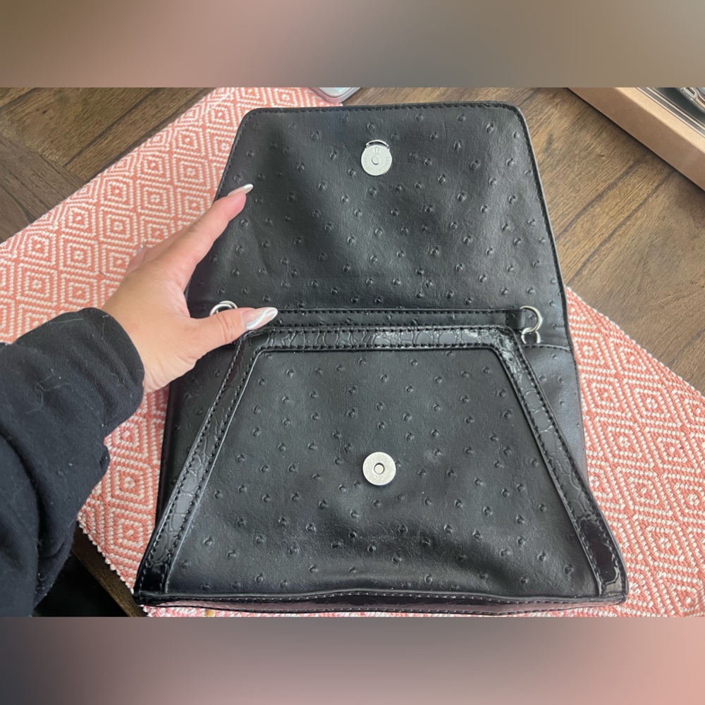 Guess clutch - Picture 3 of 4